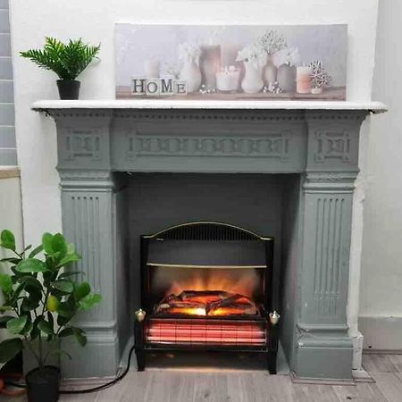 Nice Flat Near Central London Apartment ภายนอก รูปภาพ